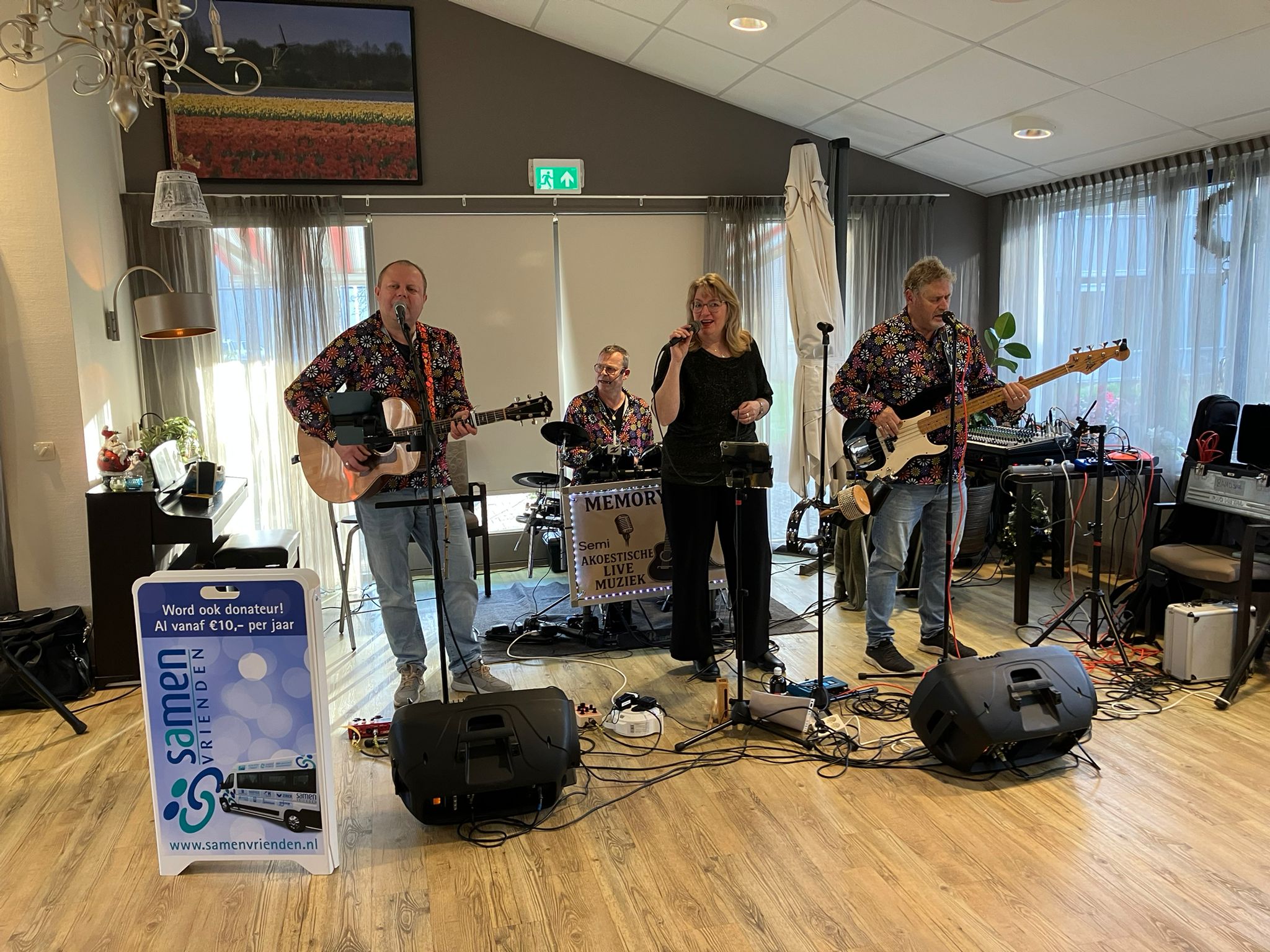3 januari was in de Hornhoeve een optreden door Memory Lane