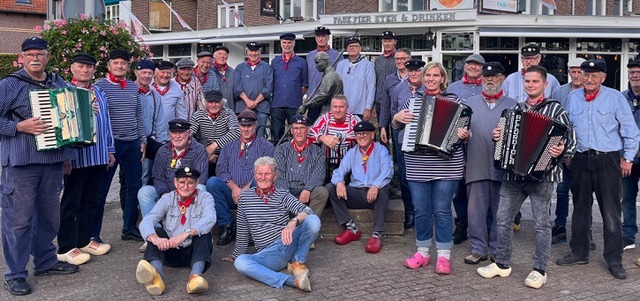 Optreden Chanty- en Folksongkoor De Skulpers