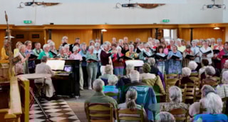 11 Edelweiss ook voor de zaal-kl